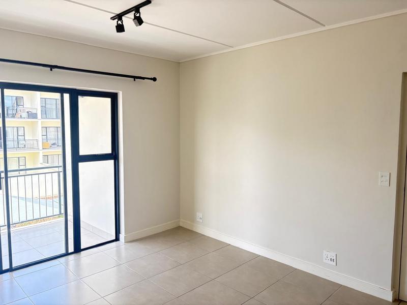 To Let 1 Bedroom Property for Rent in Richwood Western Cape